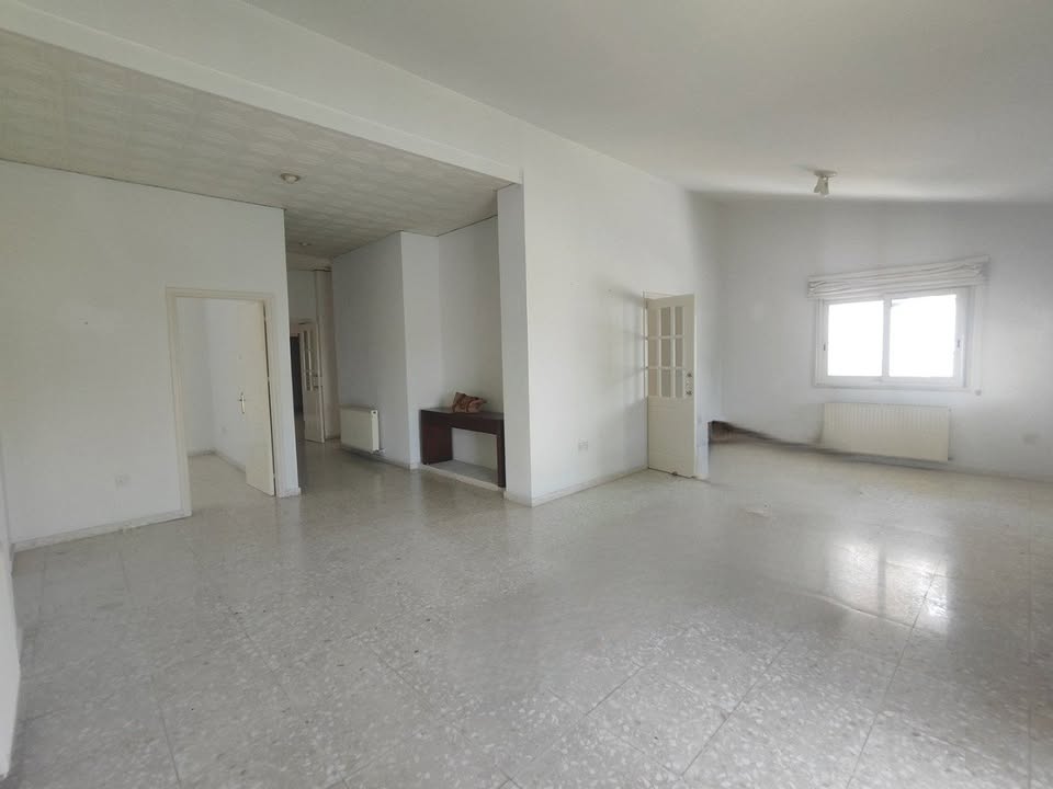 4 beds house nicosia rent1