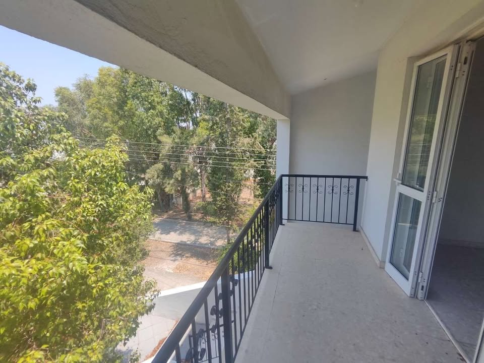 4 beds house nicosia rent144